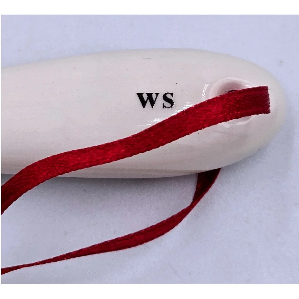Williams Sonoma 10 oz. Snowman Ceramic Gift Mug with Spoon Set‎ Red Ribbon